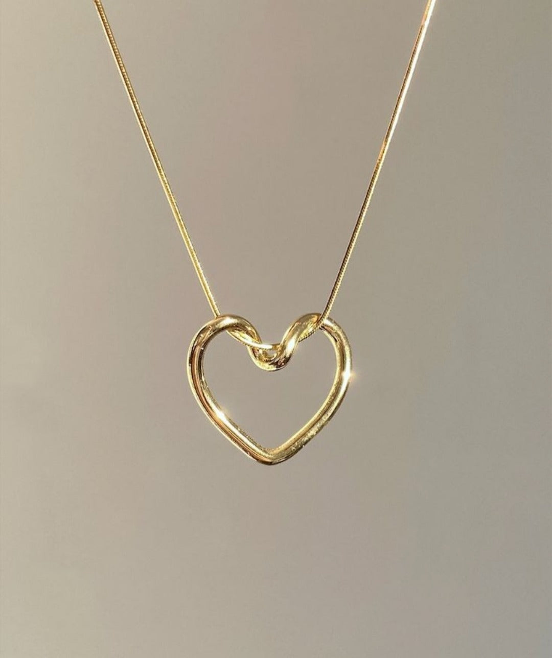 Elegant Double Layer Heart Pendant Necklace